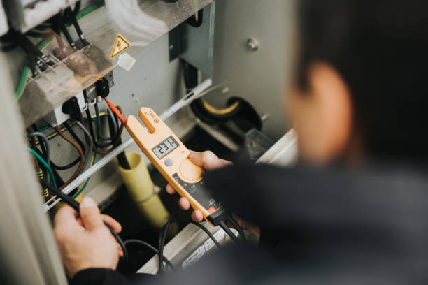 Best Electrical Troubleshooting Services  in Taft Mosswood, CA